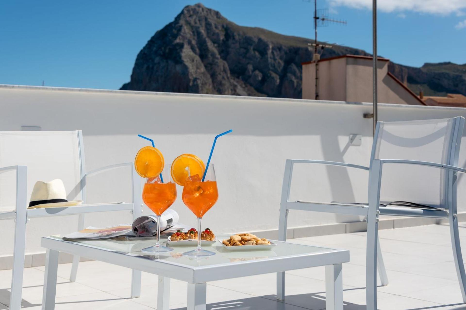 I Tre Golfi - Appartamenti Con Terrazzo Fino A 800 Mt Dal Mare San Vito Lo Capo Ngoại thất bức ảnh