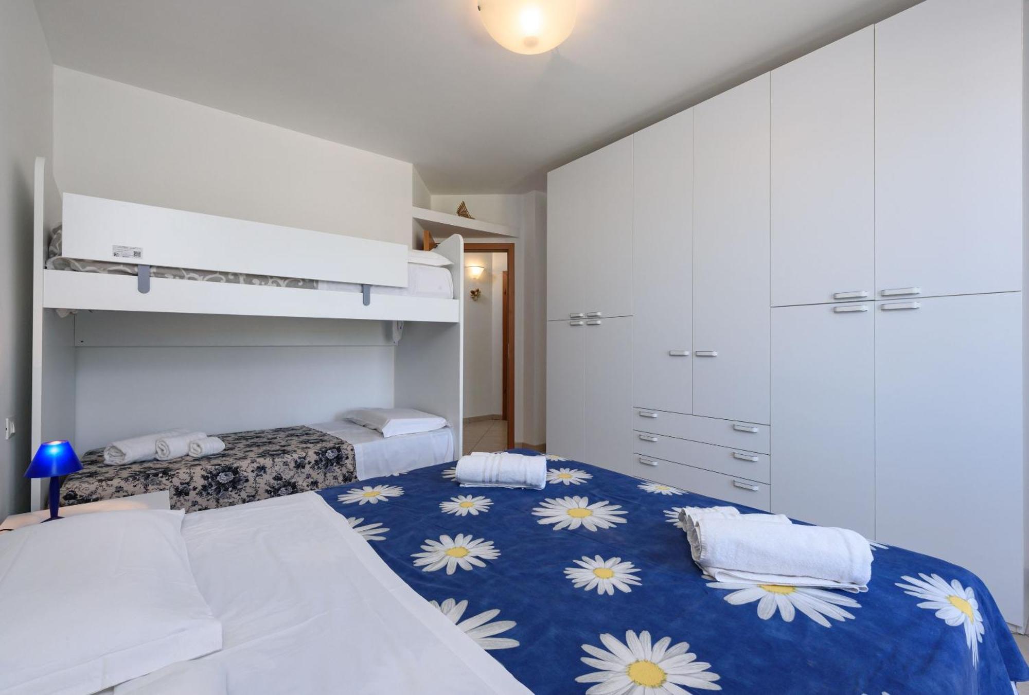 I Tre Golfi - Appartamenti Con Terrazzo Fino A 800 Mt Dal Mare San Vito Lo Capo Ngoại thất bức ảnh