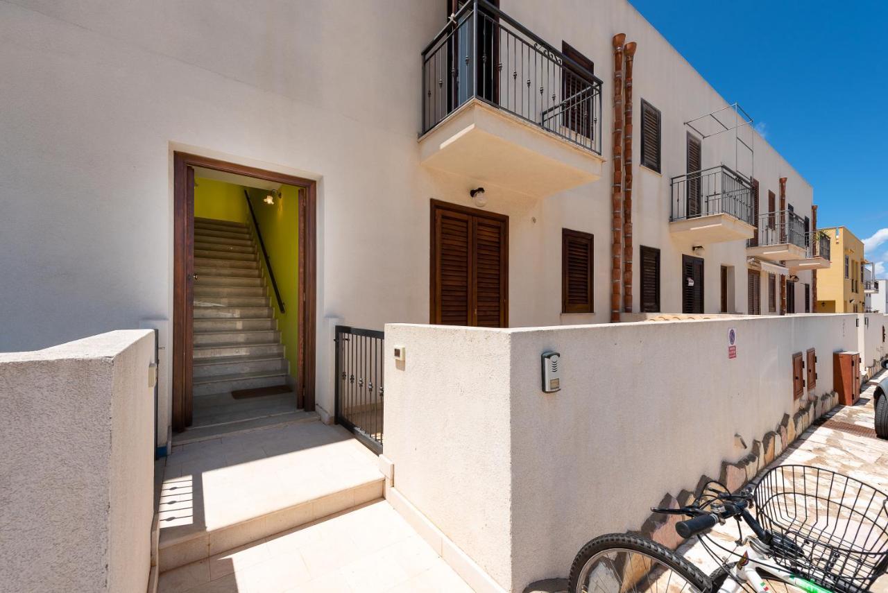 I Tre Golfi - Appartamenti Con Terrazzo Fino A 800 Mt Dal Mare San Vito Lo Capo Ngoại thất bức ảnh